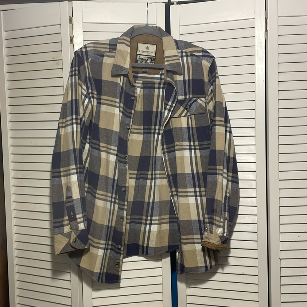 Medium Flannel (Navy, Tan)